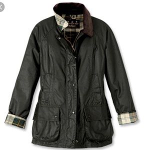 Barbour Beadnell Waxed Jacket - Green